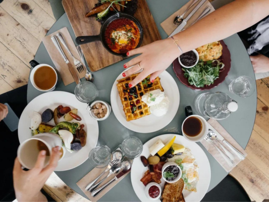 Dinings enjoying food